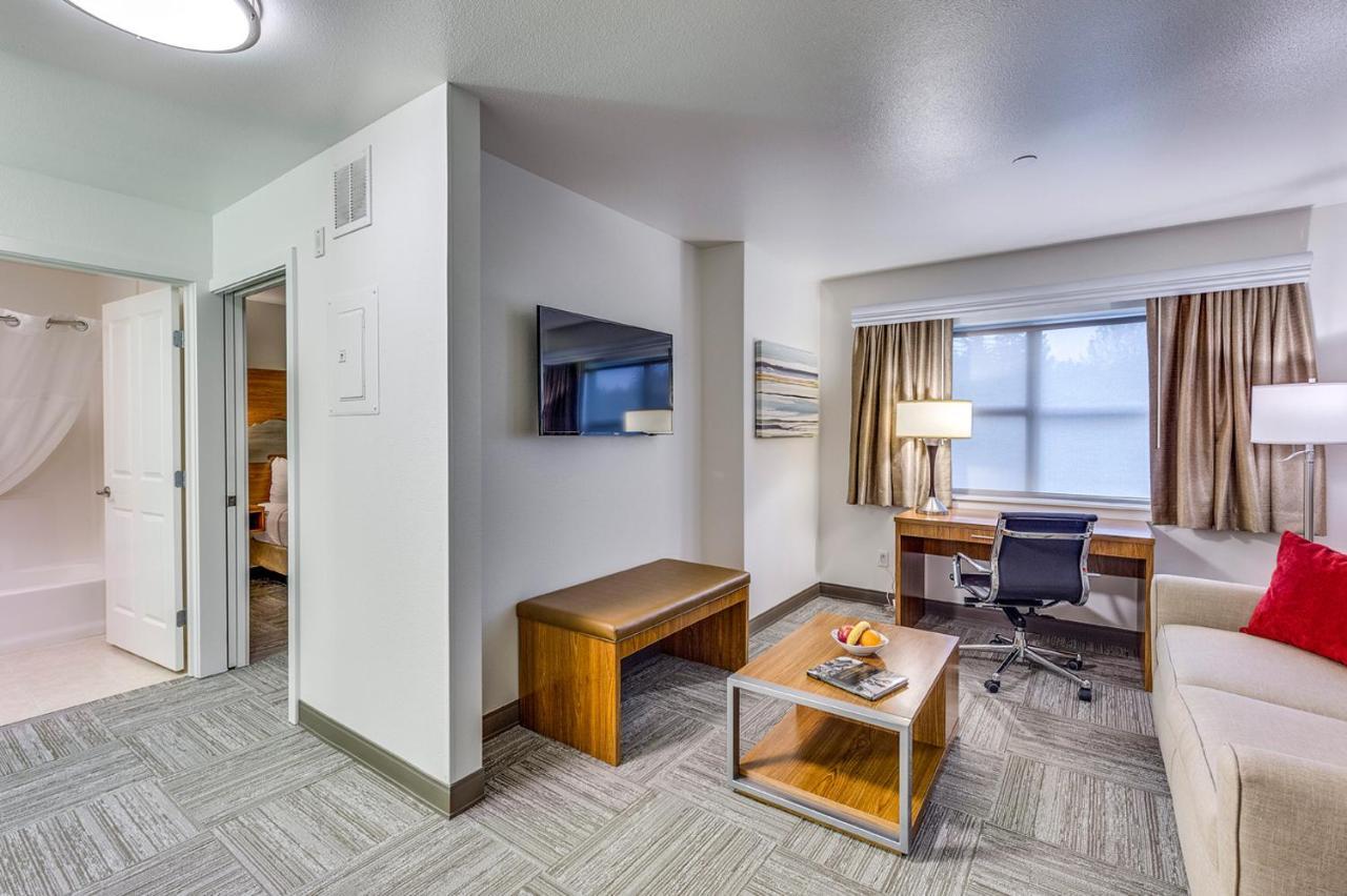 Marshall Suites Bainbridge Island Eksteriør billede