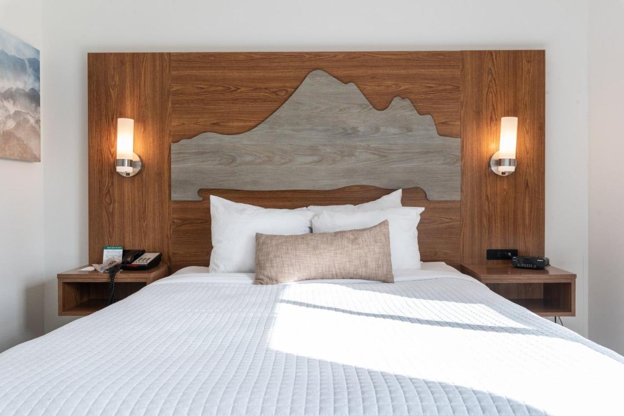 Marshall Suites Bainbridge Island Eksteriør billede