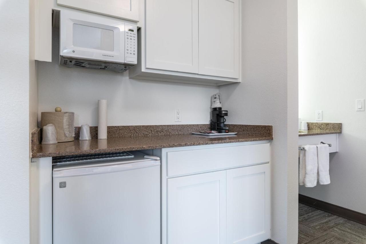 Marshall Suites Bainbridge Island Eksteriør billede