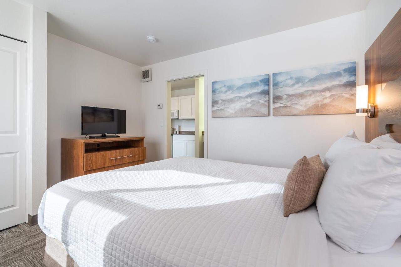 Marshall Suites Bainbridge Island Eksteriør billede
