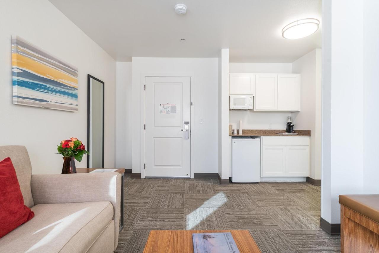 Marshall Suites Bainbridge Island Eksteriør billede